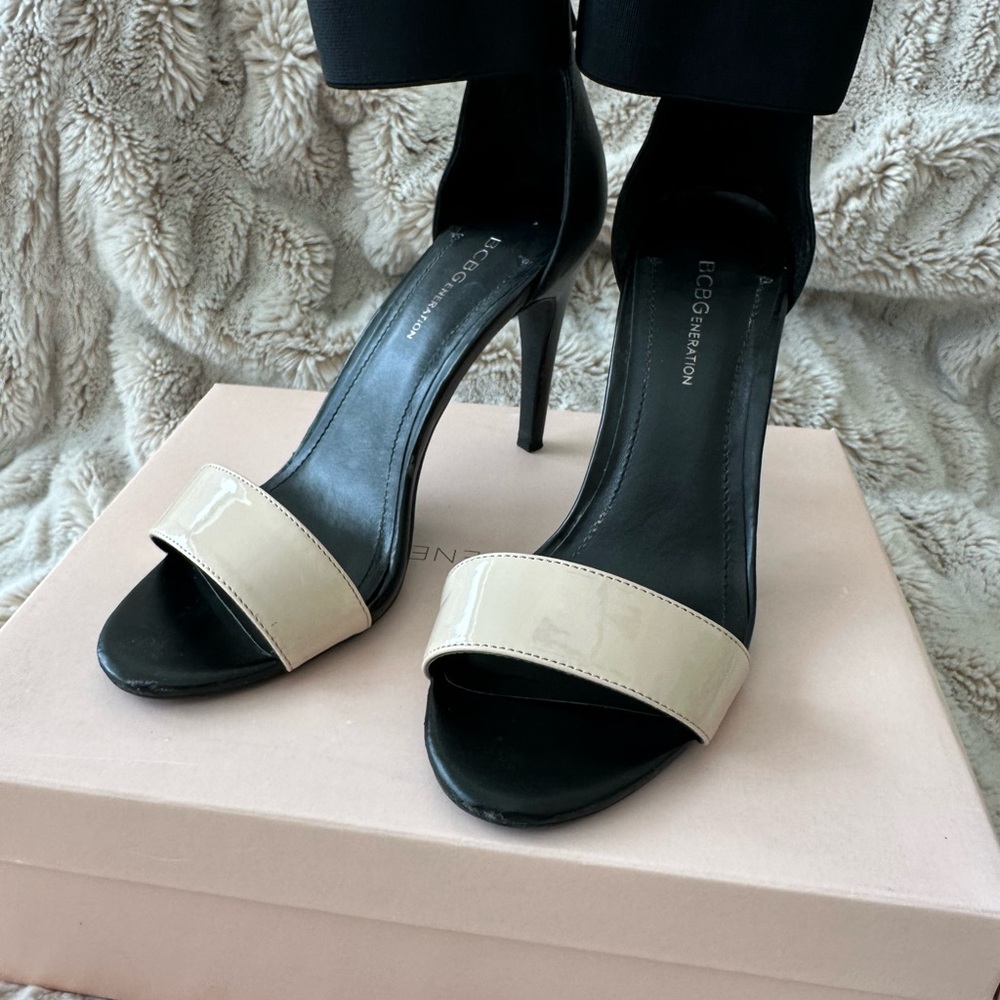 BCBGeneration Black and Beige Patent Leather High Heel Sandals